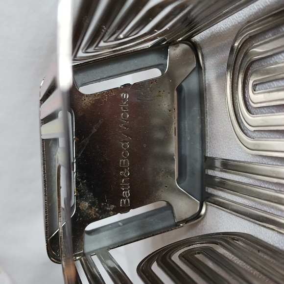 Bath & Body Works Wavy Stripe Pride Retro Gentle Foaming Soap Holder Sleeve - Picture 5 of 5